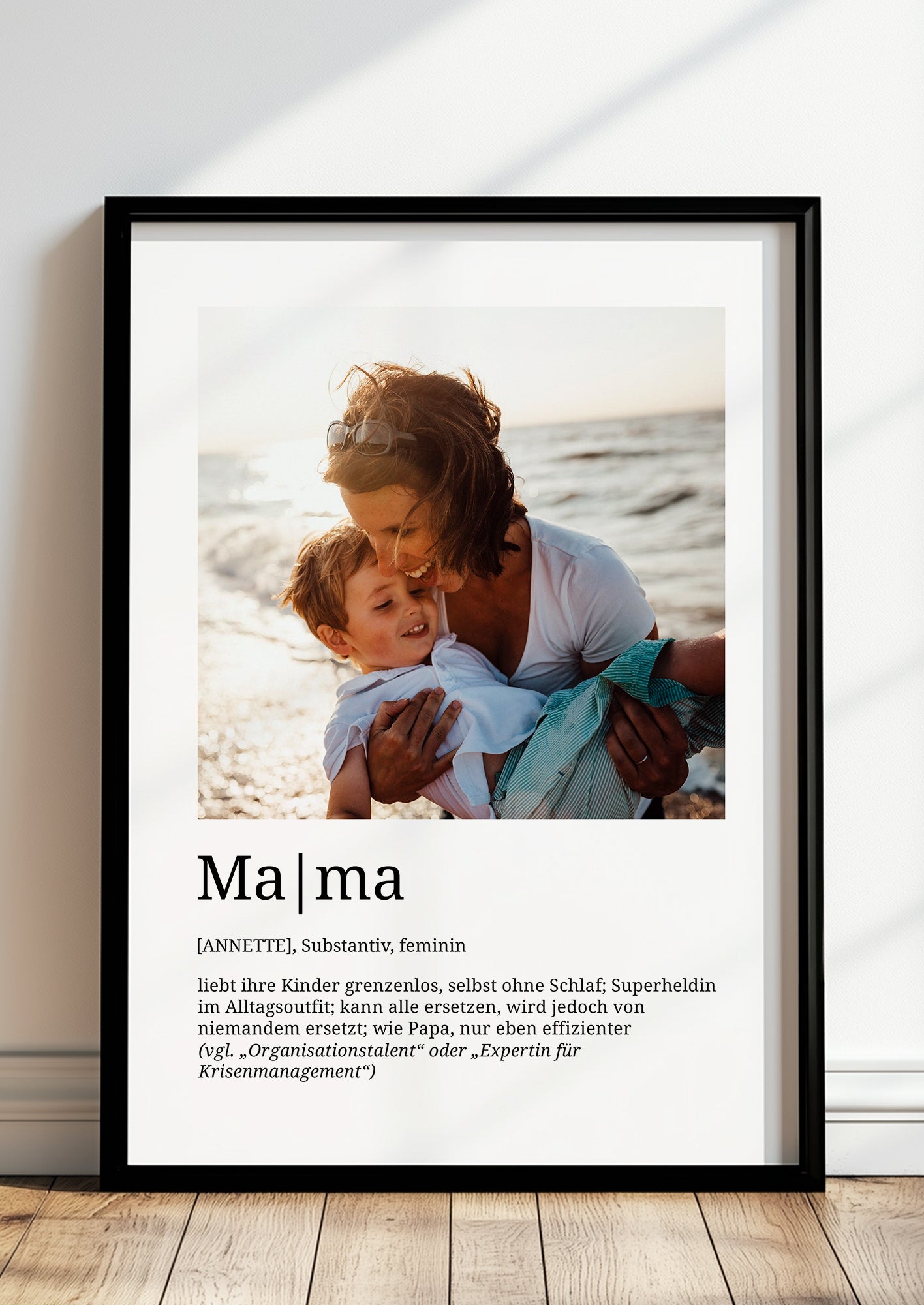 Poster Mama personalisiert, stilvolle Wanddeko im Rahmen als Geschenk für Mütter