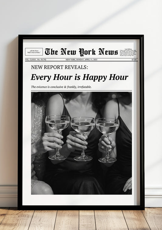 Poster Every Hour is Happy Hour im schwarzen Holzrahmen stehend