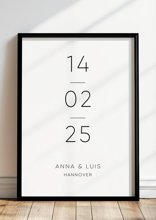 Poster Special Date im schwarzen Rahmen stehend