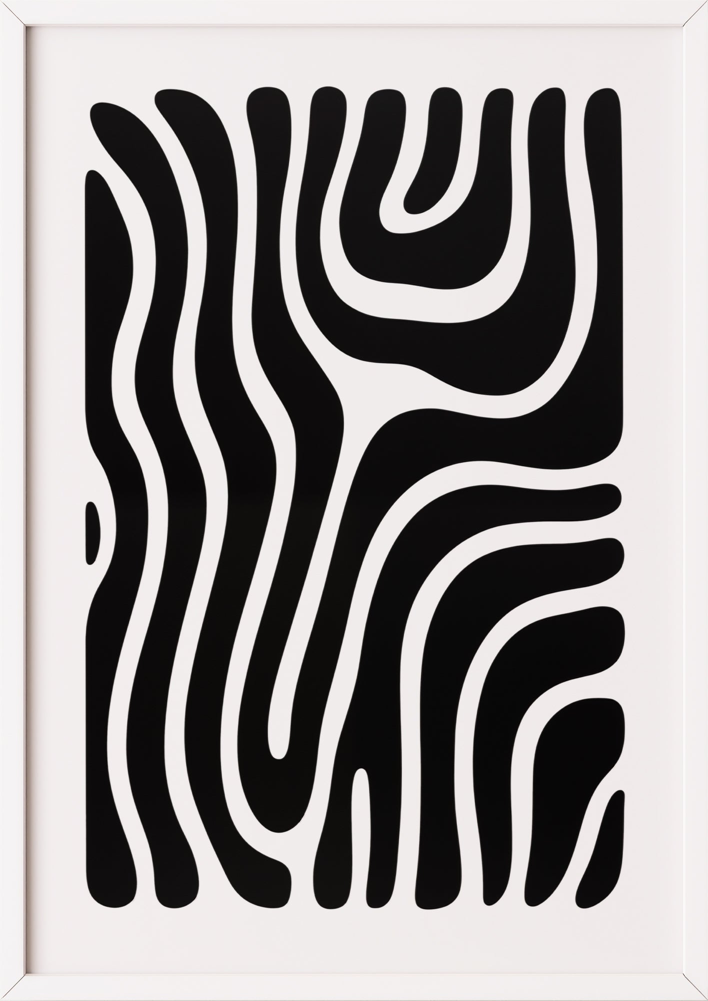 Abstraktes Poster mit Wellenmuster in Schwarz-Weiß im weißen Holzrahmen