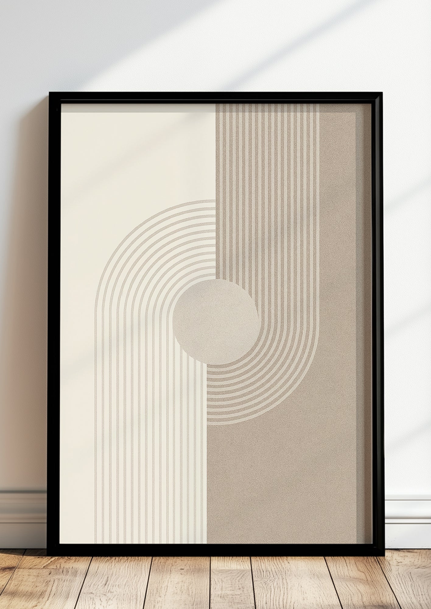 Sandfarbenes Grafikposter mit moderner Linienführung und minimalistischem Look