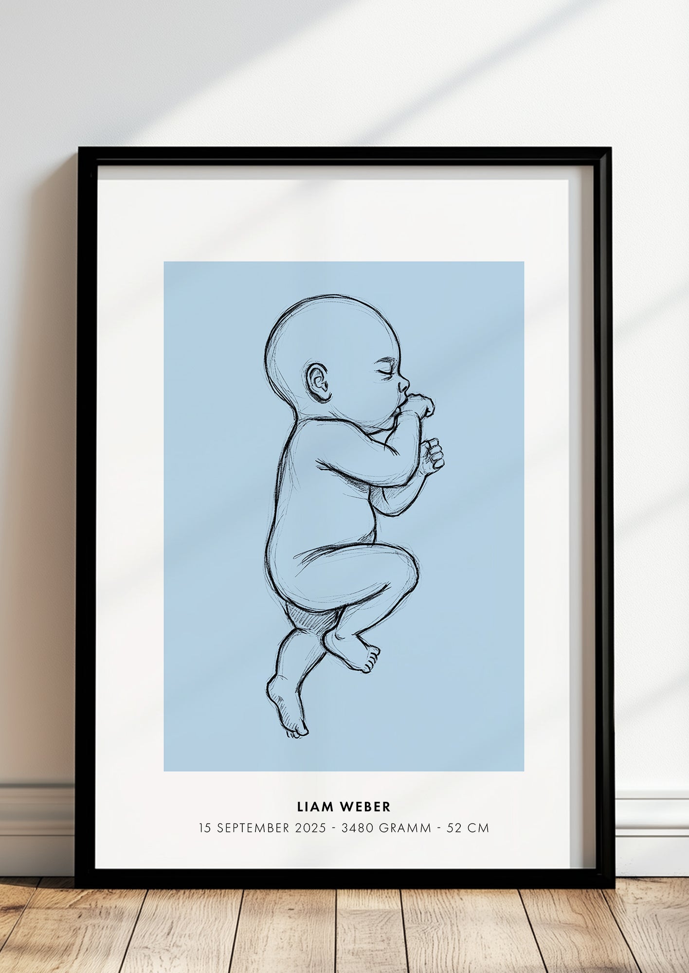 Poster Baby Sketch Geburtsposter im schwarzen Rahmen stehend