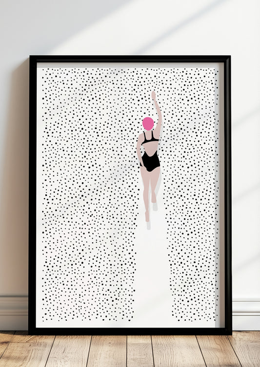 Gerahmtes Poster „Swimming In Dots“ in schwarzem Rahmen, inszeniert in moderner Wohnumgebung.