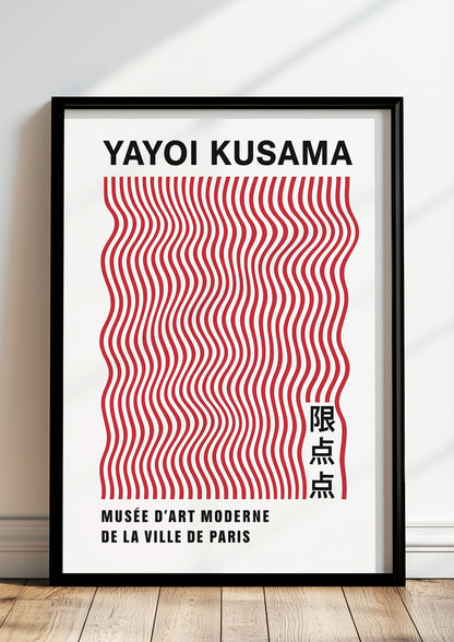 yayoi kusama wavy red lines kunstwerk gerahmt in modernem wohnzimmer an der wand