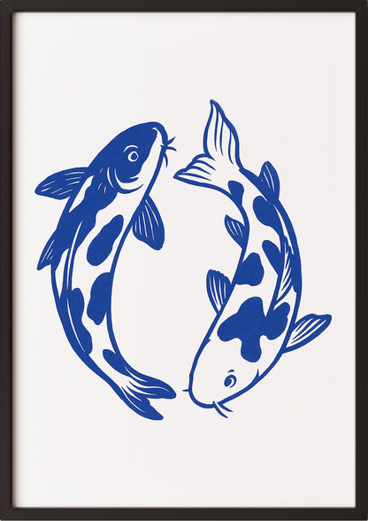 Koi Fisch Kunstdruck in Blau mit schwarzem Rahmen – stilvolles Poster fürs Wohnzimmer