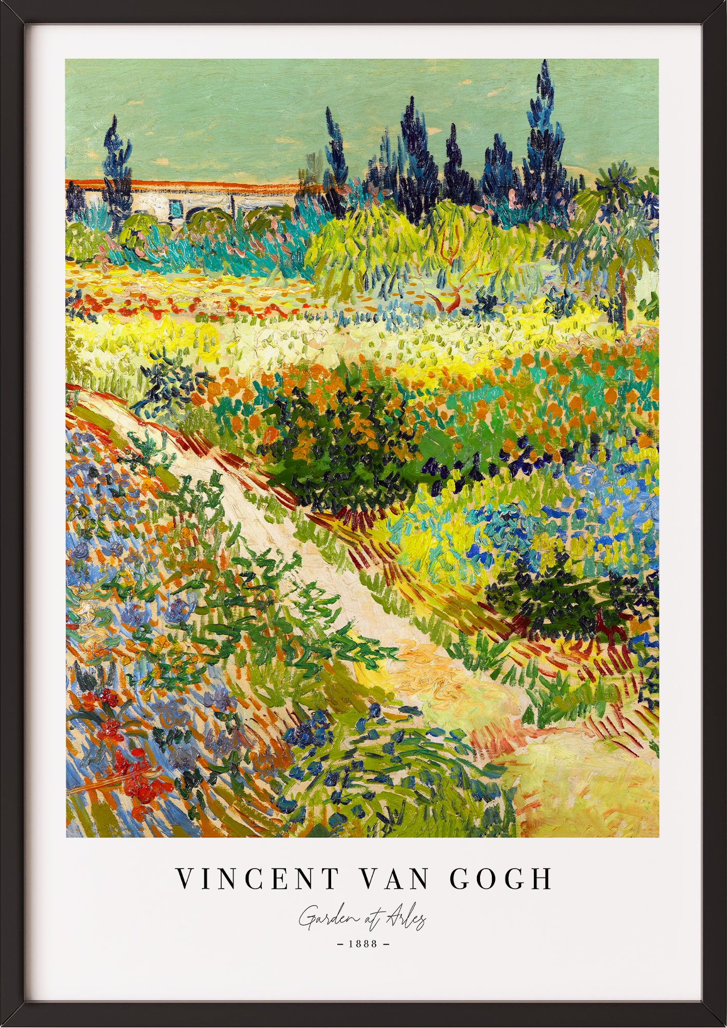 Frau hängt Garden at Arles von Vincent van Gogh als Poster in schwarzem Rahmen an die Wand