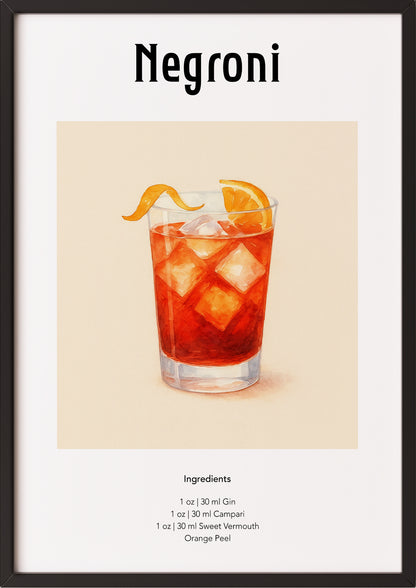 Detailansicht des Negroni-Glases mit kräftig roter Flüssigkeit und Eis