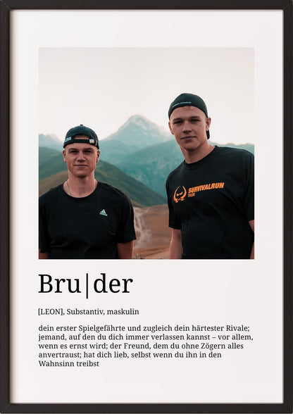 Bruder Definition im schwarzen Holzrahmen
