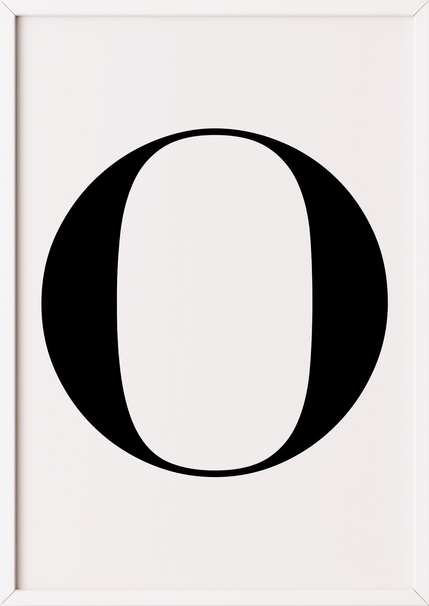 Poster Buchstabe „O“ in weißem Holzrahmen